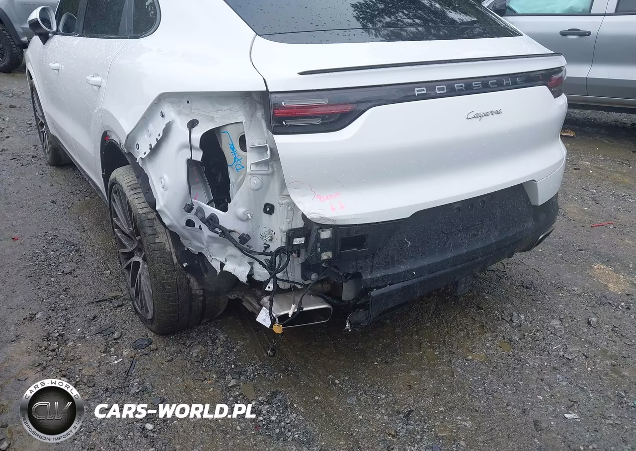 2021 Porsche Cayenne Coupe VIN:WP1BA2AY8MDA41107 - 6
