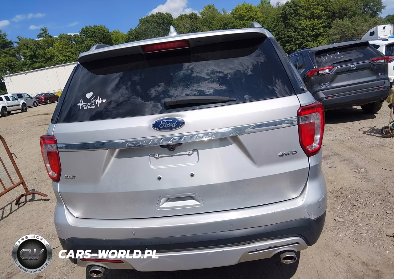2016 Ford Explorer Xlt VIN:1FM5K8D8XGGC28552 - 16