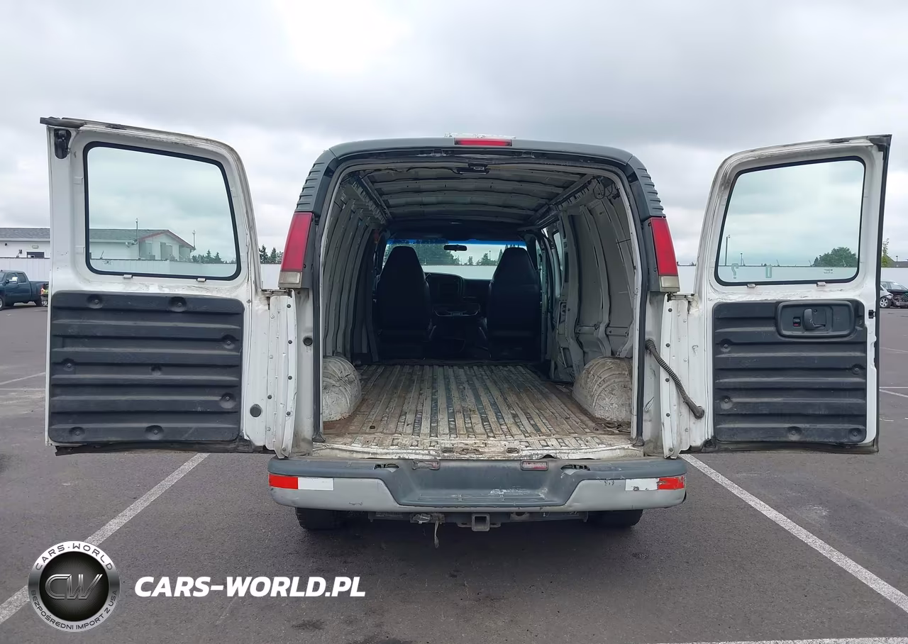 1999 Chevrolet Express Cargo Van VIN:1GCHG39J3X1118026 - 8