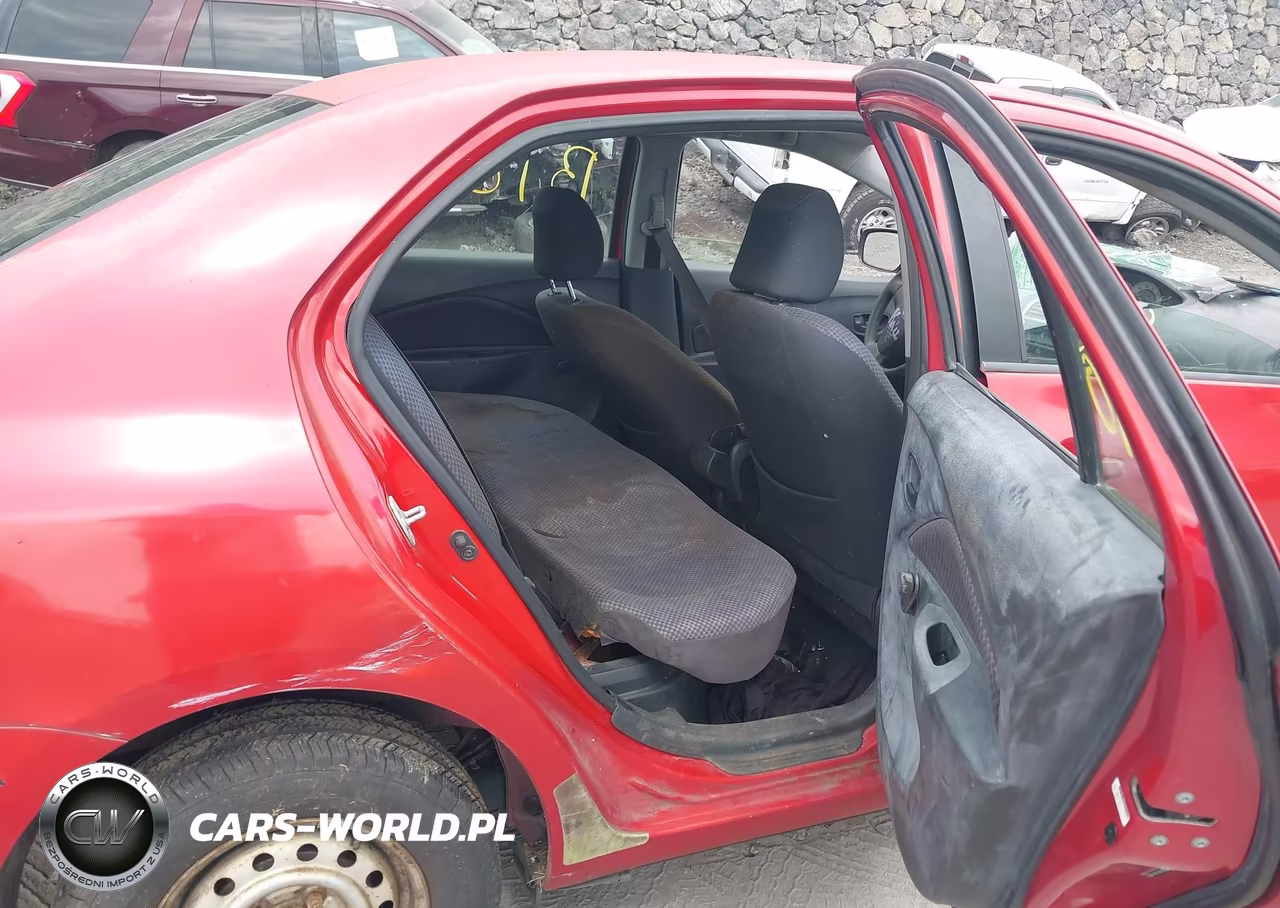 2007 Toyota Yaris VIN:JTDBT923471156414 - 8