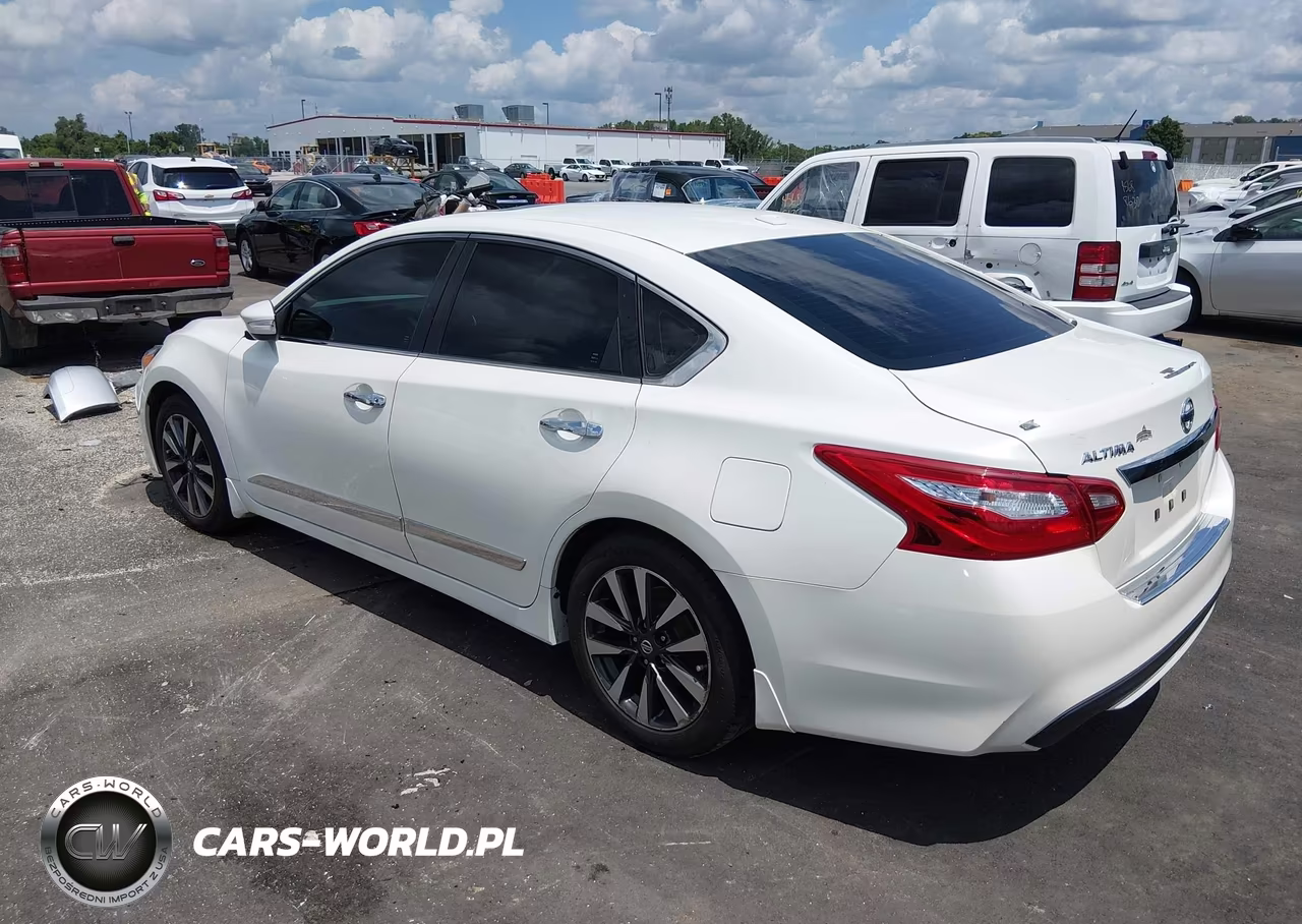2017 Nissan Altima 2.5 Sv VIN:1N4AL3APXHC156667 - 3