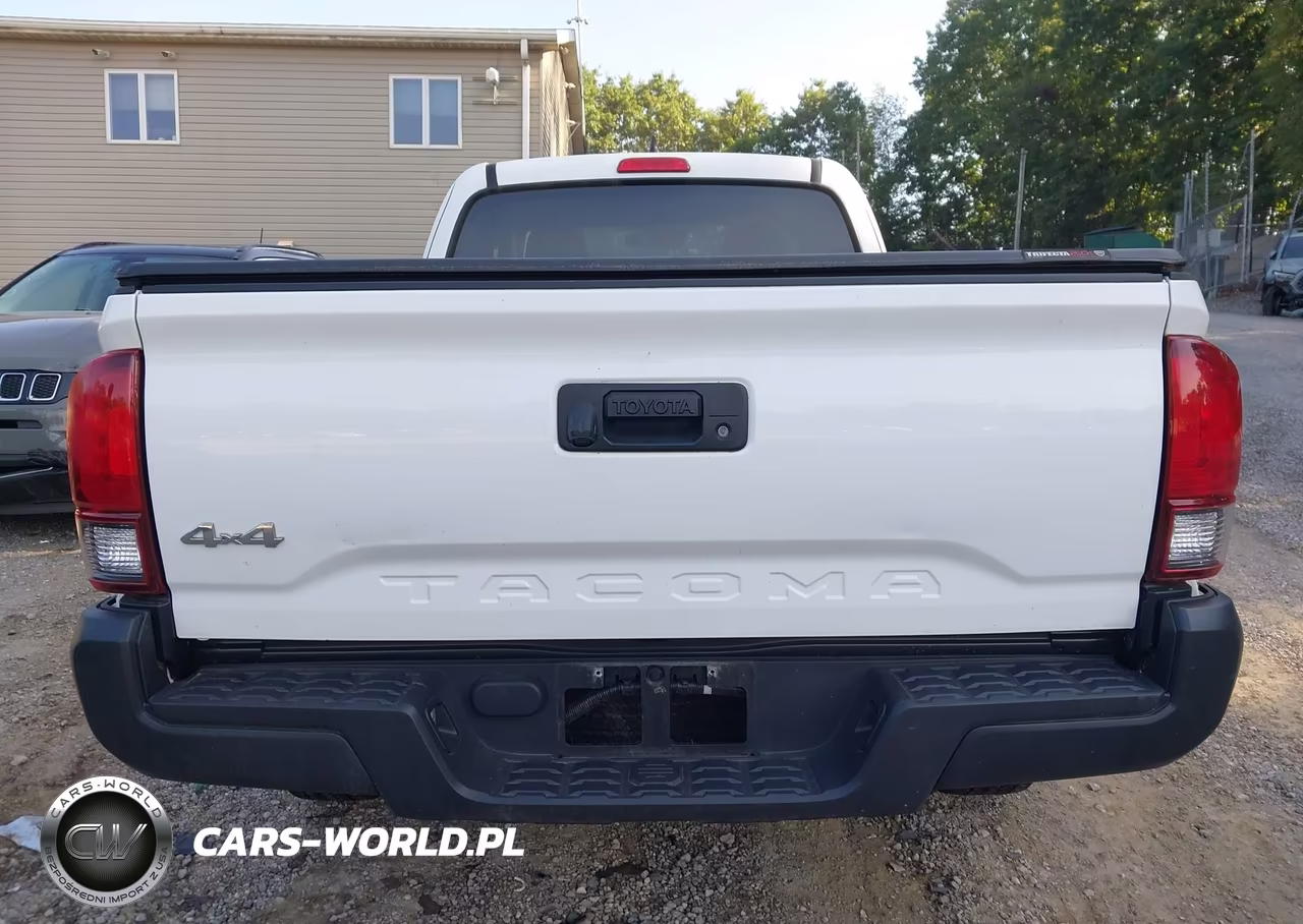 2019 Toyota Tacoma Sr VIN:5TFSX5EN6KX069565 - 17