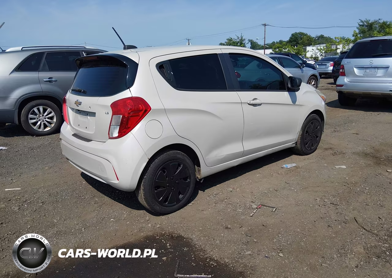 2016 Chevrolet Spark Ls Cvt VIN:KL8CB6SA1GC583194 - 4