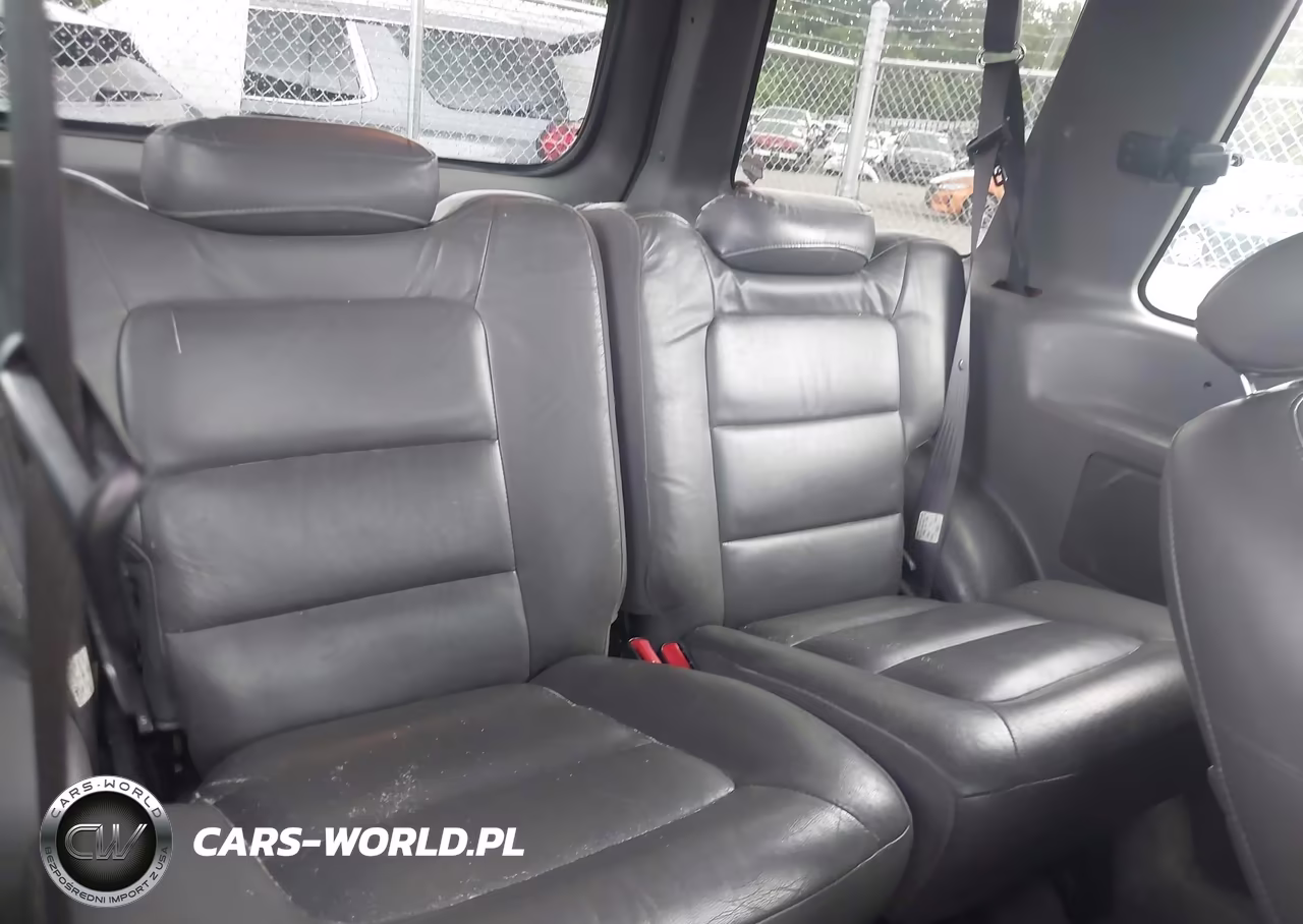 2002 Ford Explorer Sport VIN:1FMYU70E62UB37947 - 8