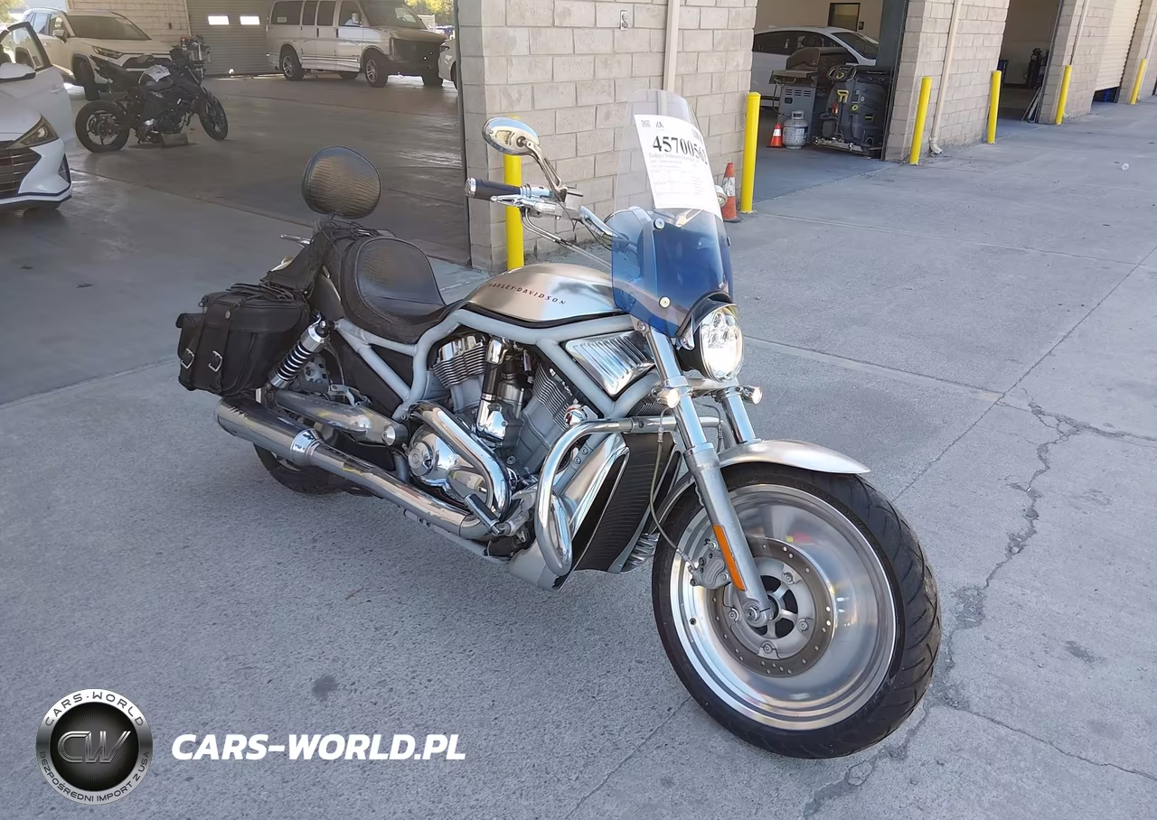 2002 Harley-Davidson Vrsca – zdjęcie 1 z 14