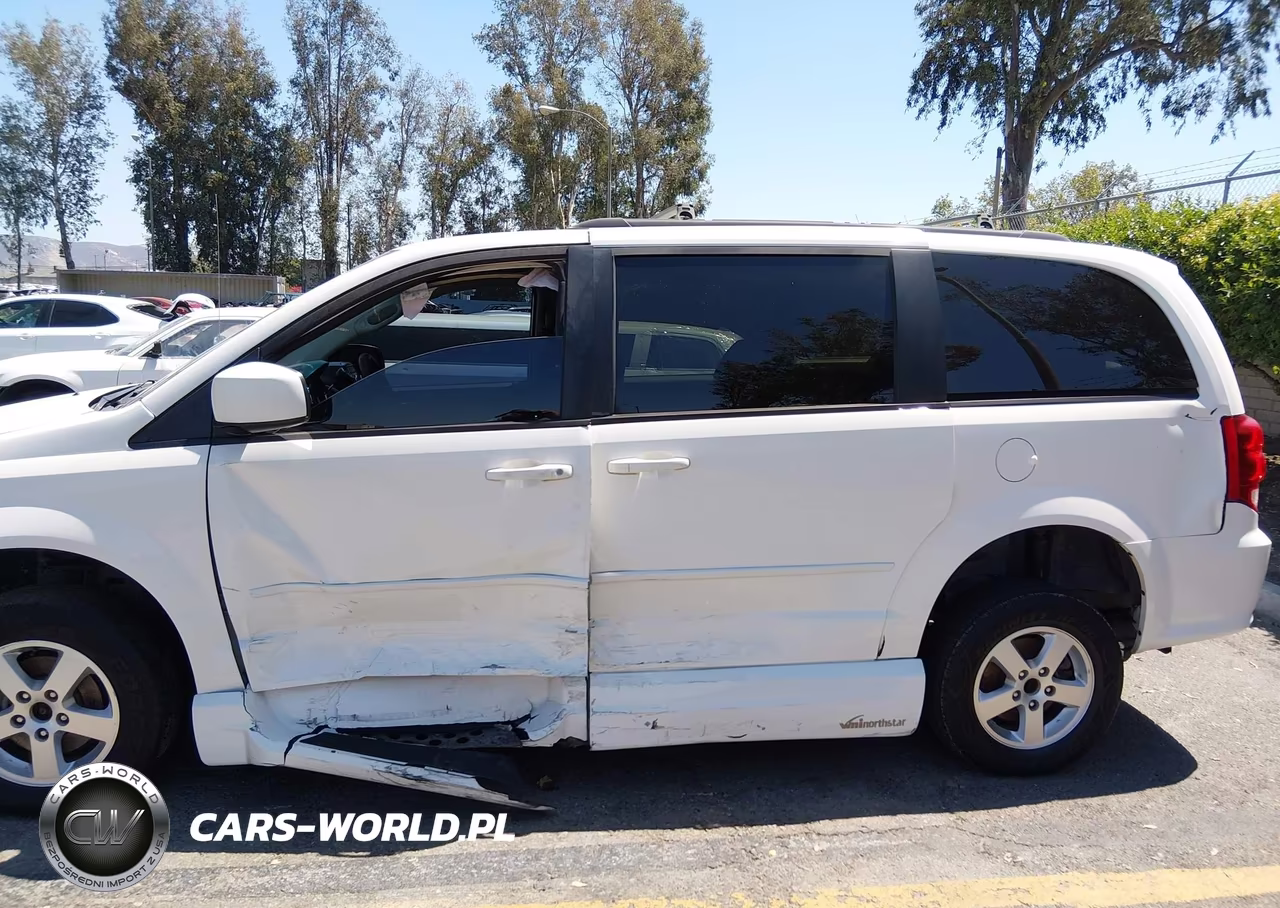 2012 Dodge Grand Caravan Sxt VIN:2C4RDGCG3CR319609 - 6