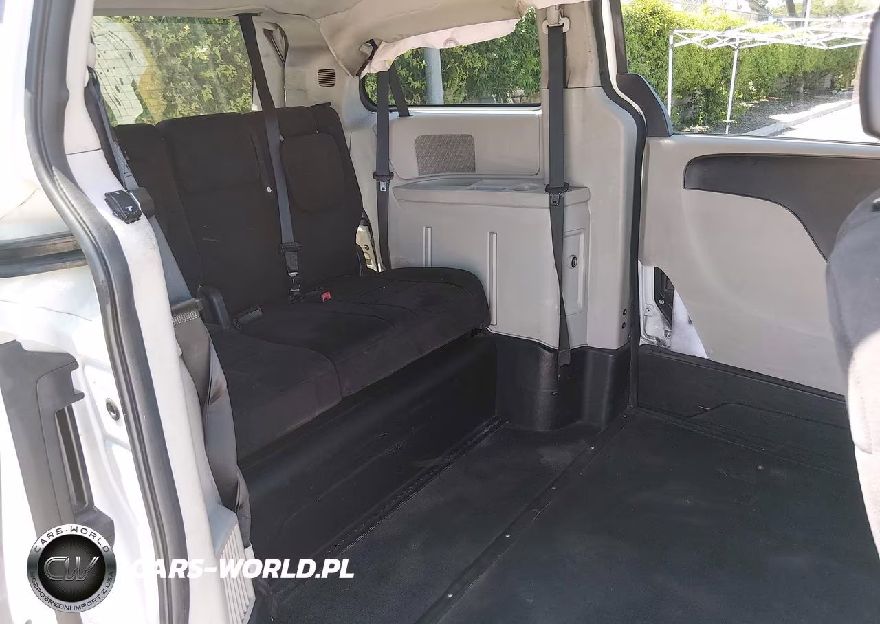 2012 Dodge Grand Caravan Sxt VIN:2C4RDGCG3CR319609 - 8