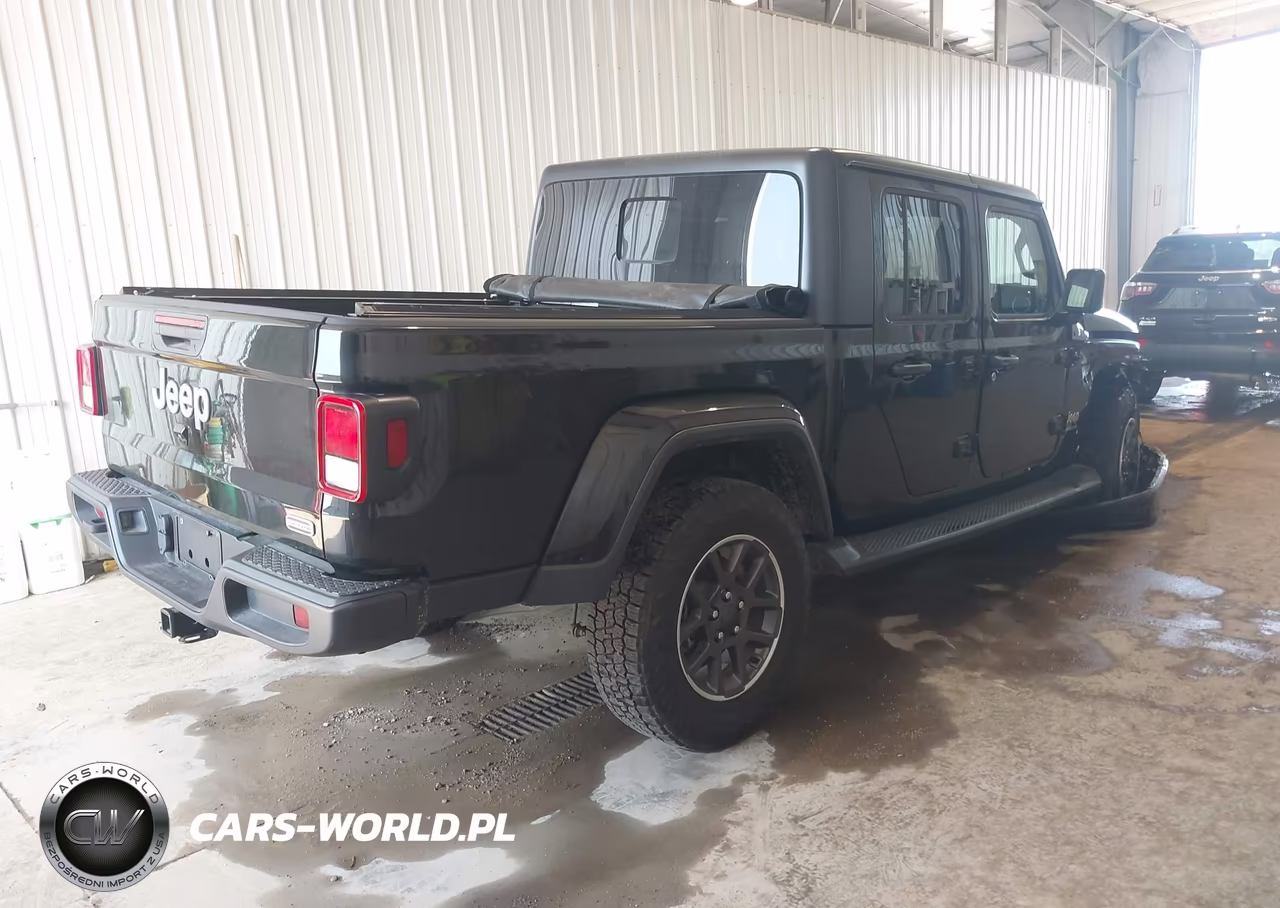 2021 Jeep Gladiator Overland 4X4 VIN:1C6HJTFG4ML500664 - 4
