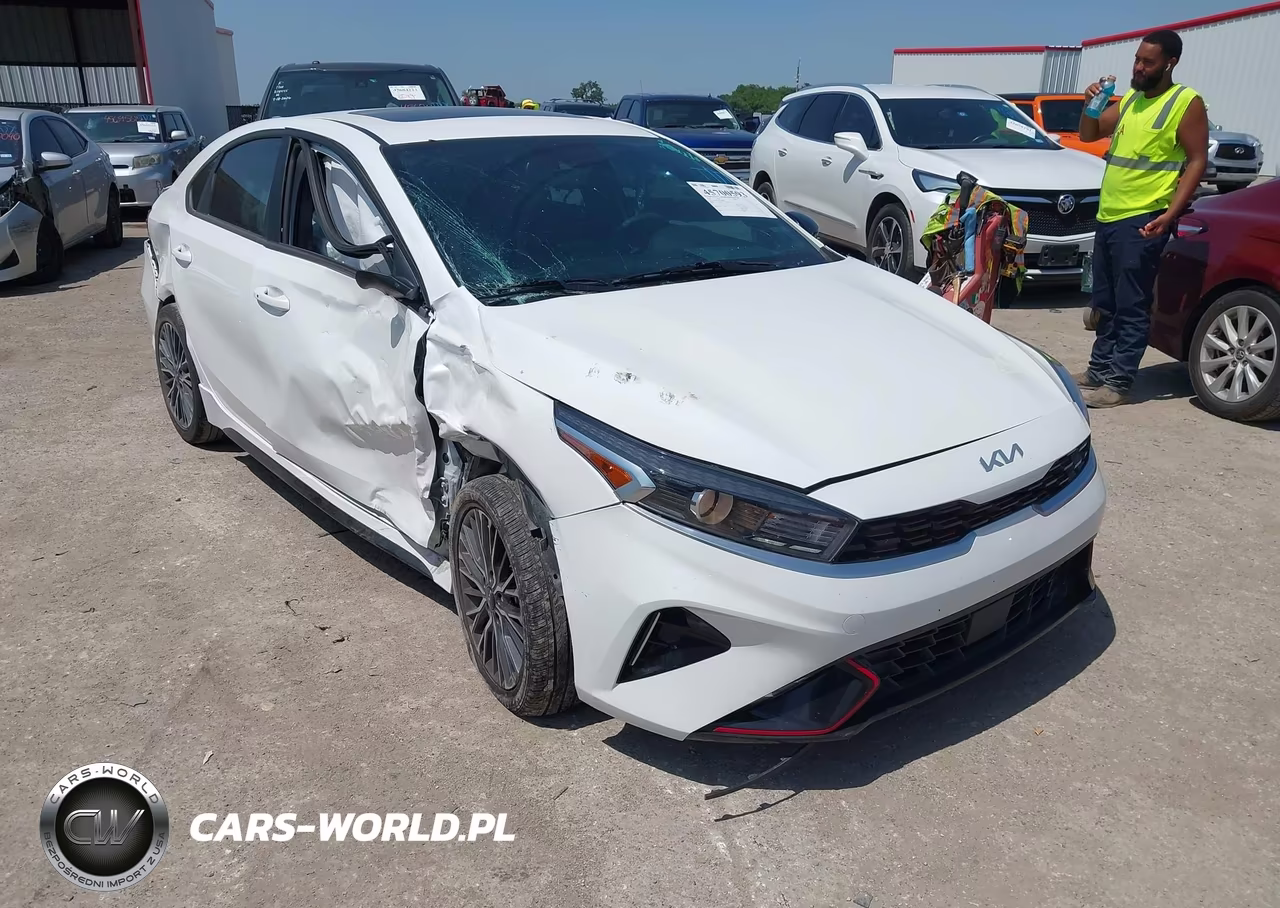 2024 Kia Forte Gt-Line – zdjęcie 1 z 16