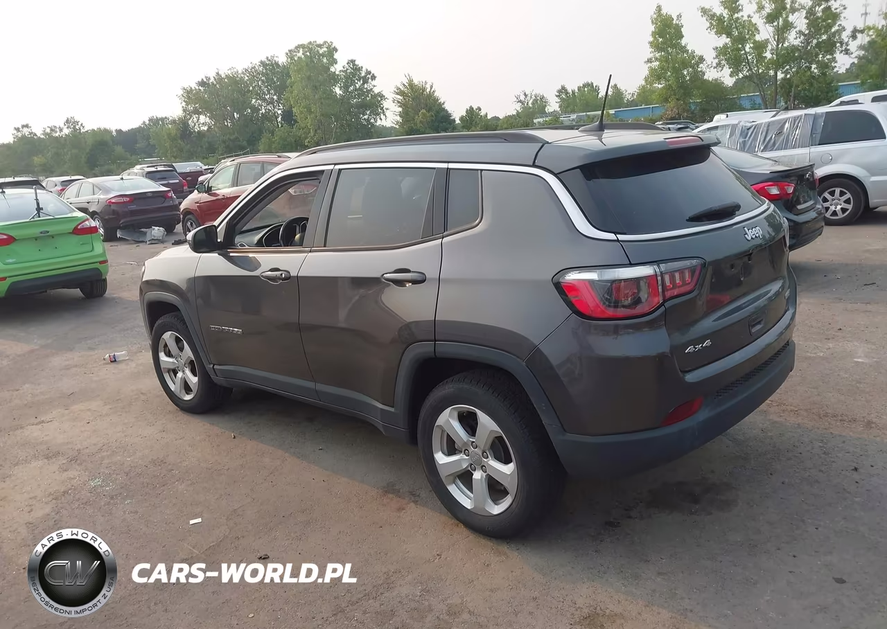 2017 Jeep Compass Latitude VIN:3C4NJDBB9HT628274 - 3