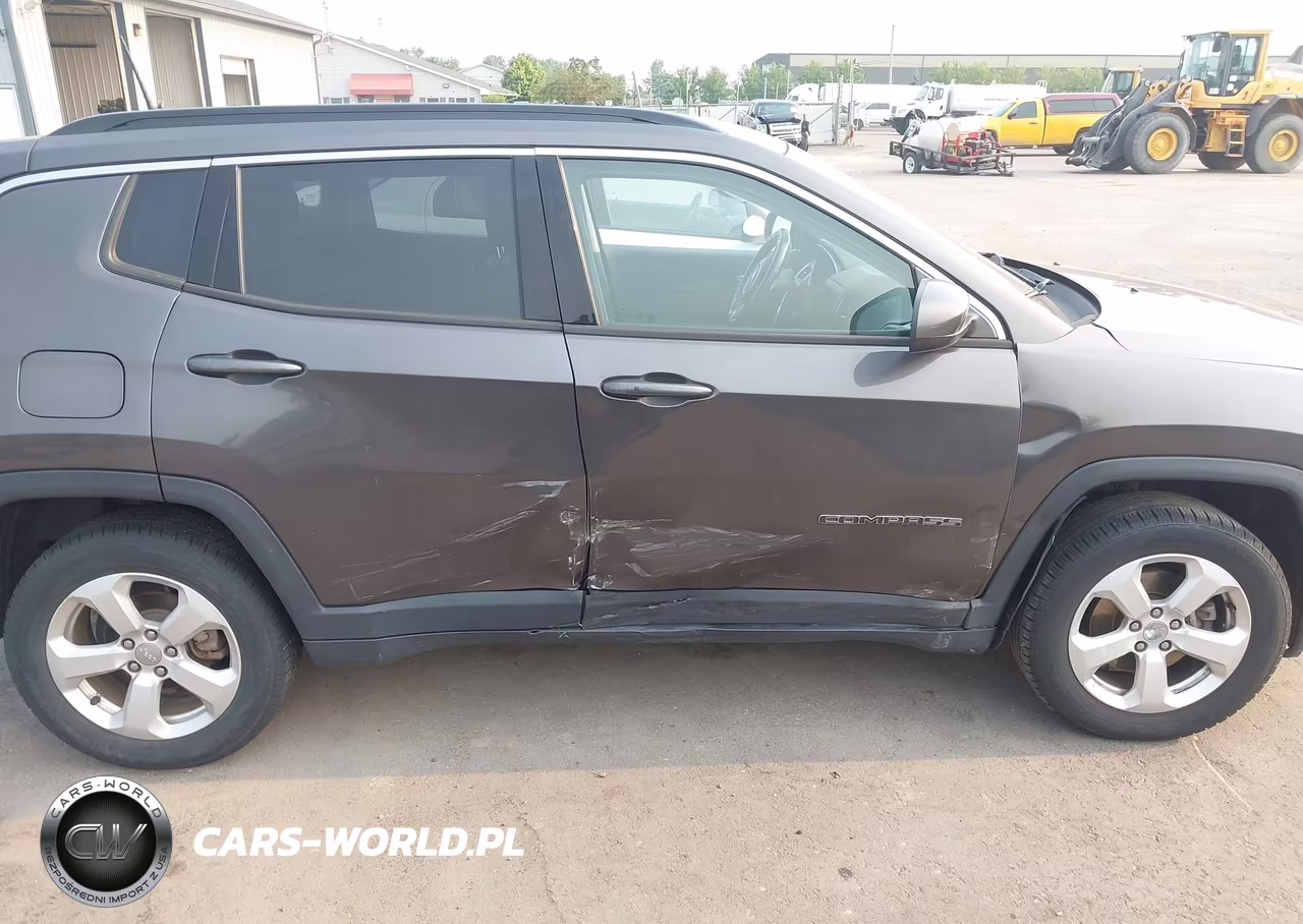 2017 Jeep Compass Latitude VIN:3C4NJDBB9HT628274 - 6