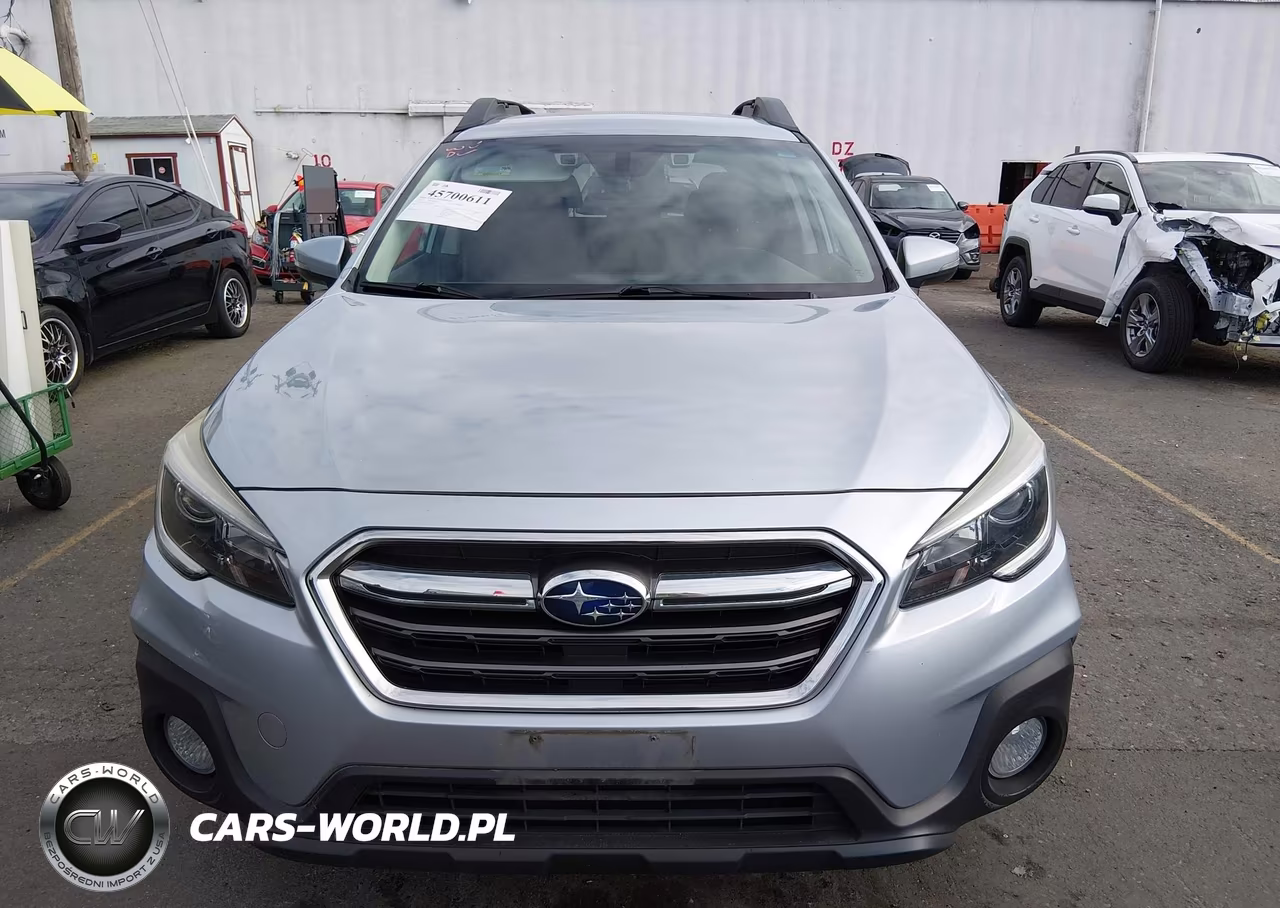 2018 Subaru Outback 2.5I Premium VIN:4S4BSAFC4J3335218 - 12