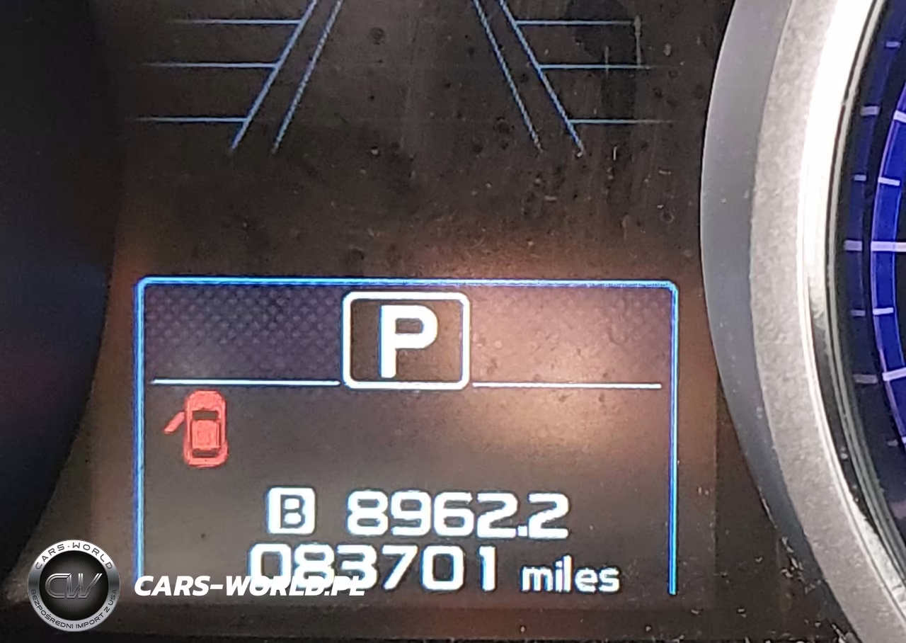2018 Subaru Outback 2.5I Premium VIN:4S4BSAFC4J3335218 - 15