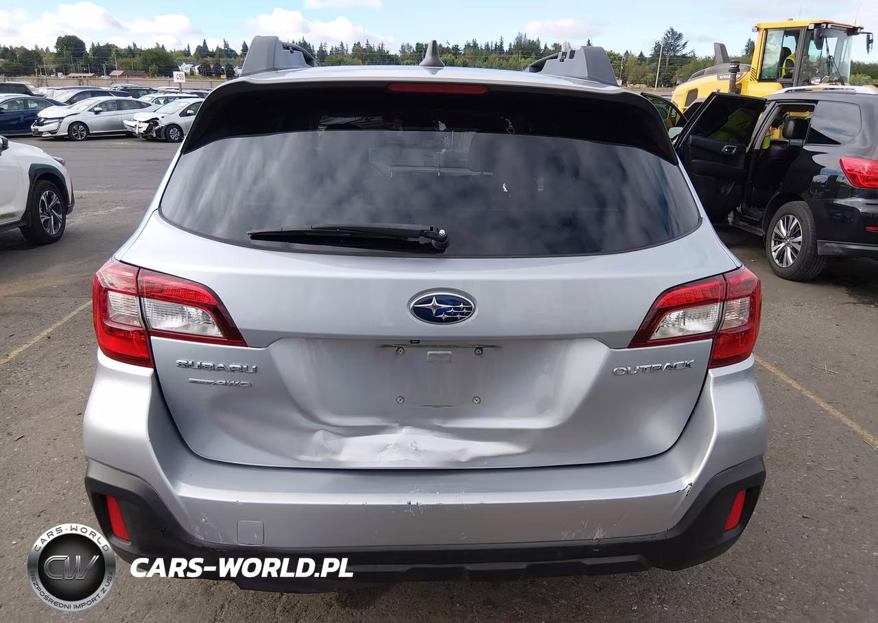 2018 Subaru Outback 2.5I Premium VIN:4S4BSAFC4J3335218 - 16