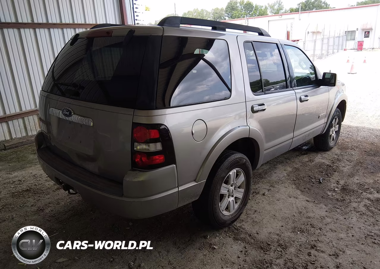 2008 Ford Explorer Xlt VIN:1FMEU63E38UA11269 - 4