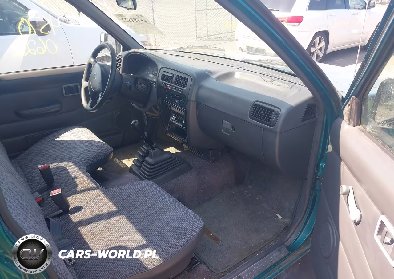 1997 Nissan 4X4 Truck Xe VIN:1N6SD11Y3VC347932 - 5