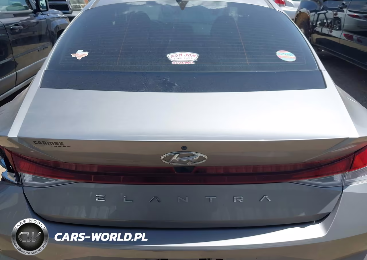 2023 Hyundai Elantra Sel VIN:KMHLS4AG9PU560396 - 16