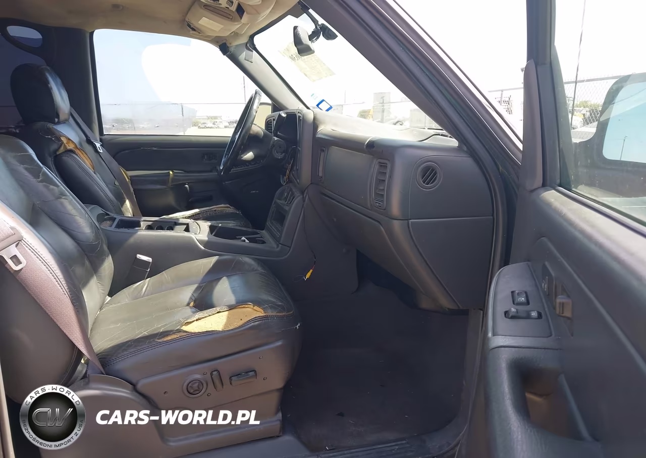 2004 Chevrolet Avalanche 1500 VIN:3GNEK12T44G102455 - 5