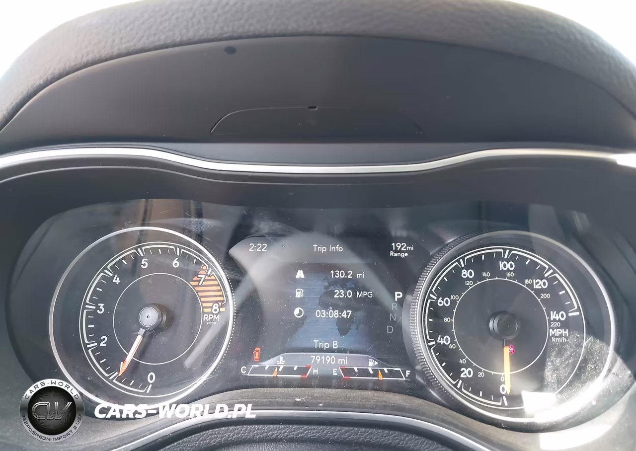 2020 Jeep Cherokee Limited 4X4 VIN:1C4PJMDX1LD560021 - 7