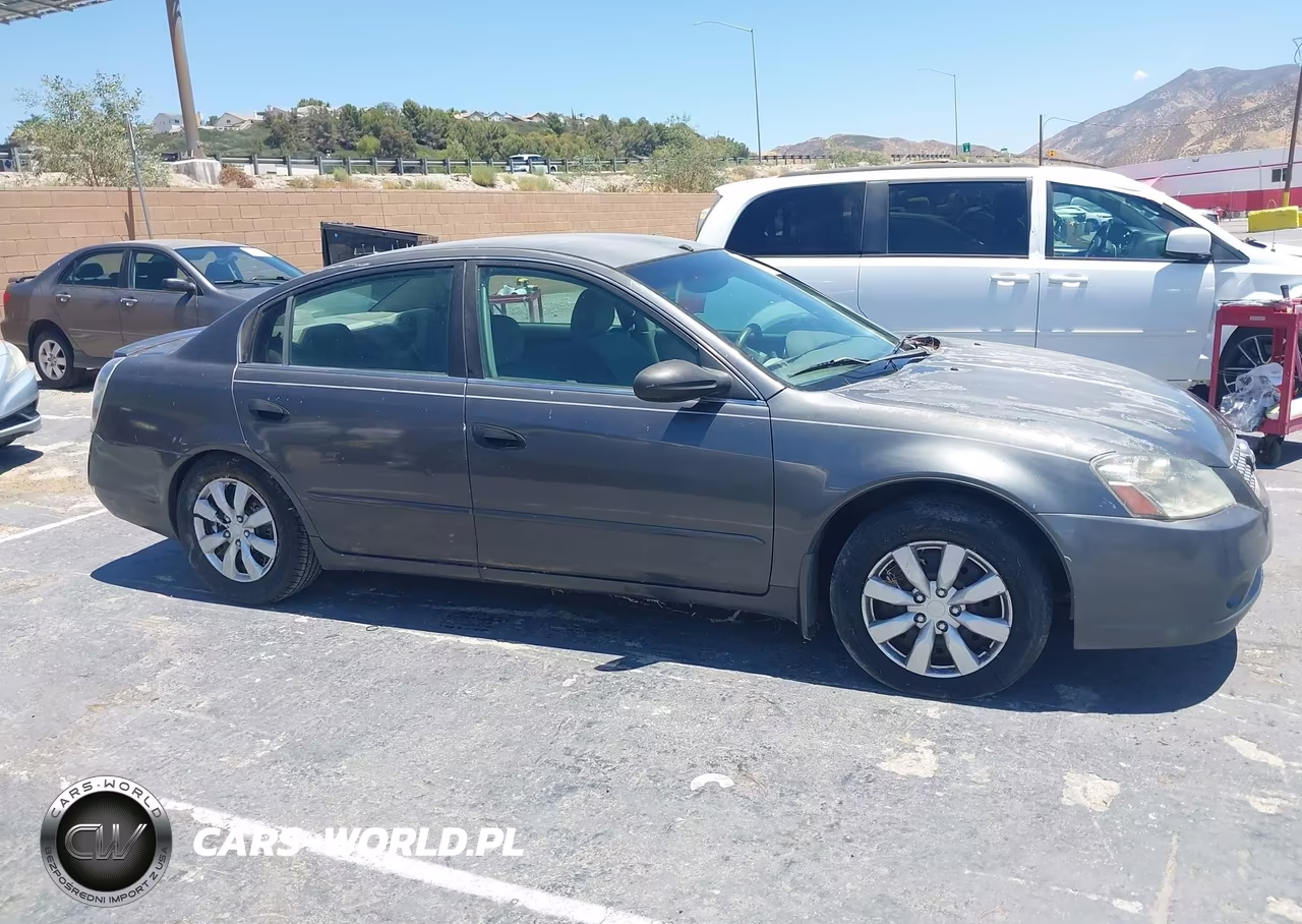 2005 Nissan Altima VIN:IN4AL11D75C306742 - 13