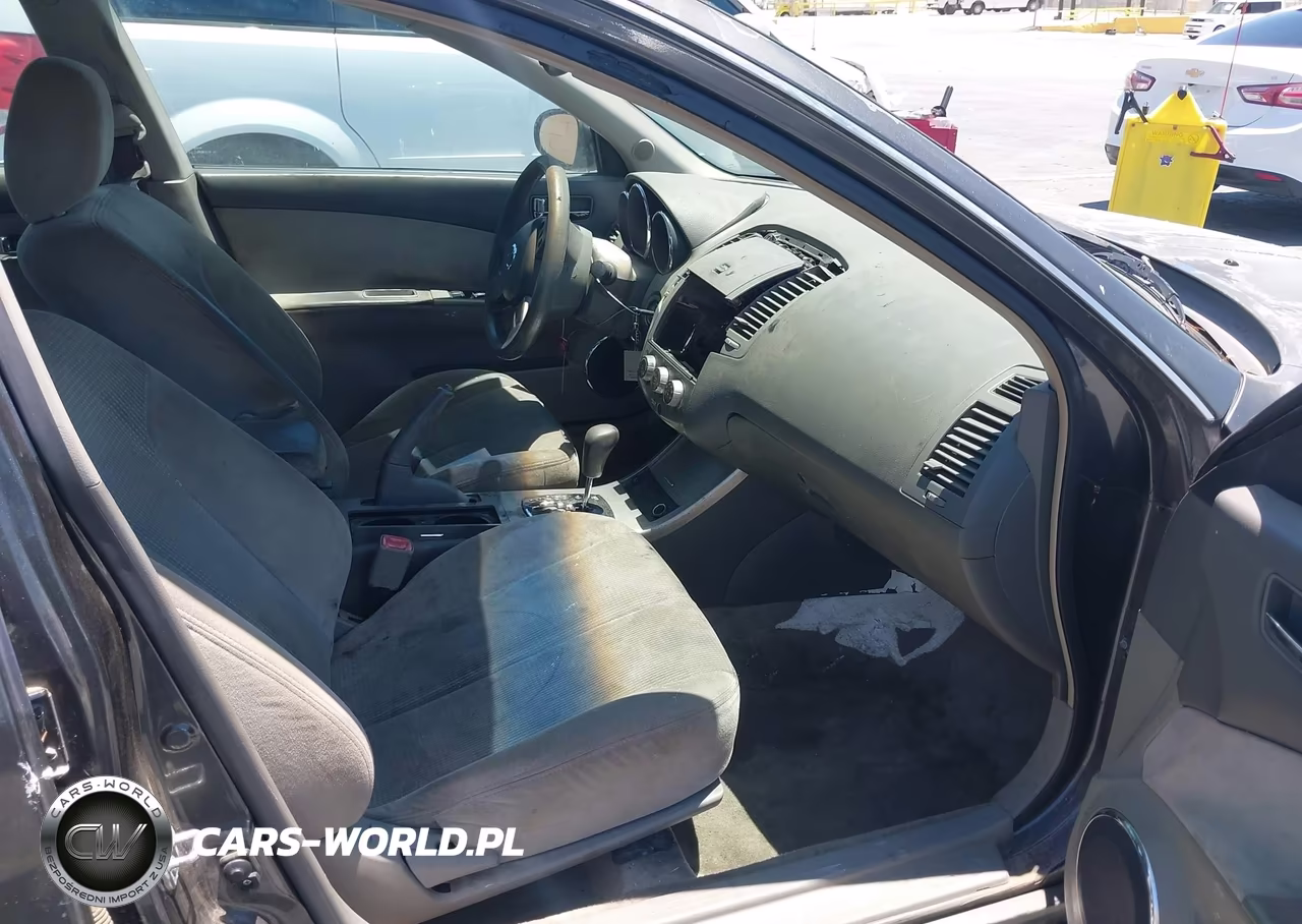 2005 Nissan Altima VIN:IN4AL11D75C306742 - 5