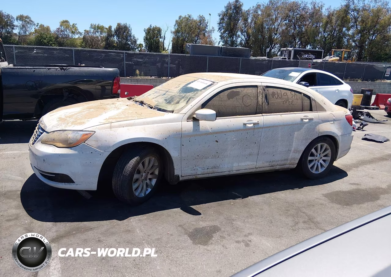 2013 Chrysler 200 Touring VIN:1C3CCBBB5DN639809 - 14