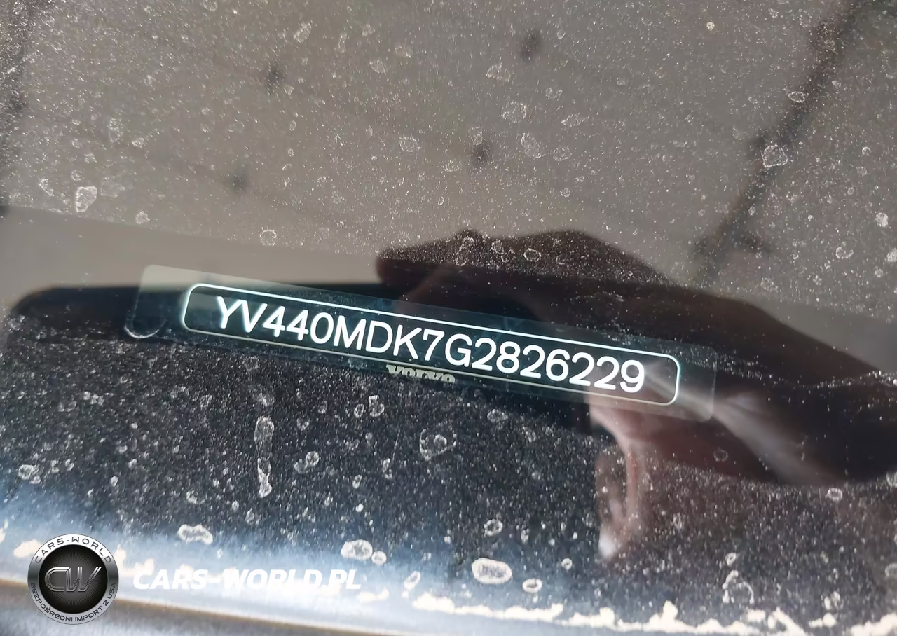 2016 Volvo Xc60 T5 Drive-E Premier VIN:YV440MDK7G2826229 - 9