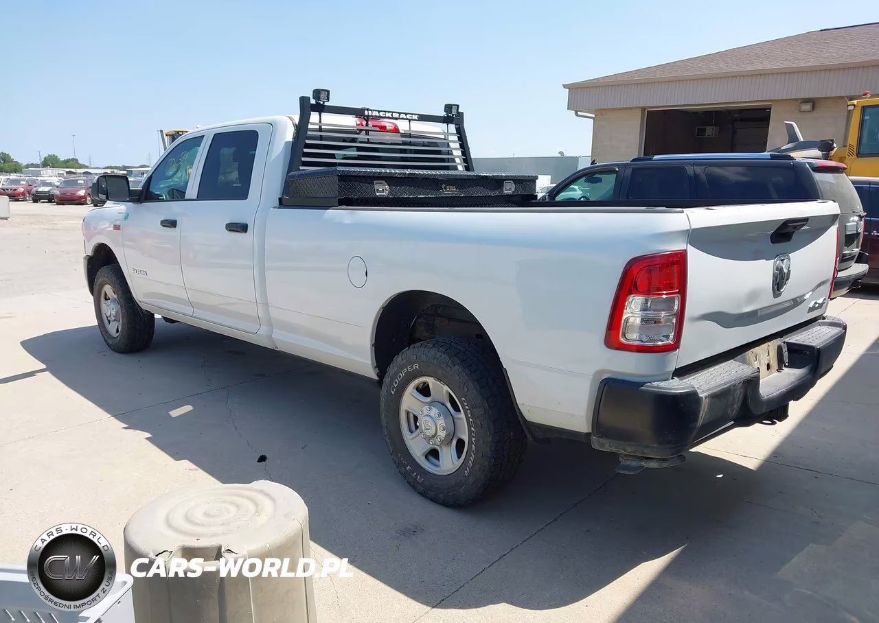 2021 Ram 2500 Tradesman 4X4 8' Box VIN:3C6UR5HJ3MG606581 - 3