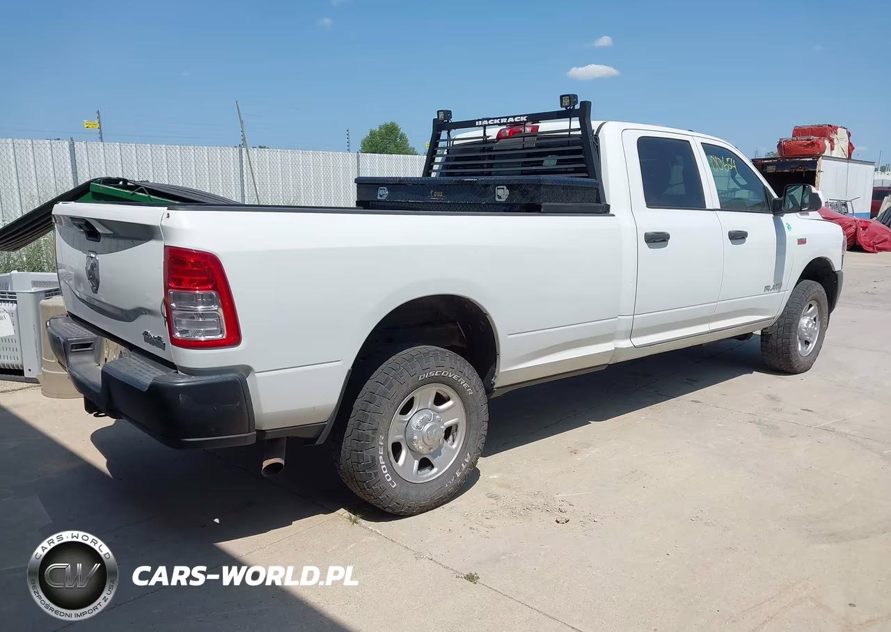 2021 Ram 2500 Tradesman 4X4 8' Box VIN:3C6UR5HJ3MG606581 - 4