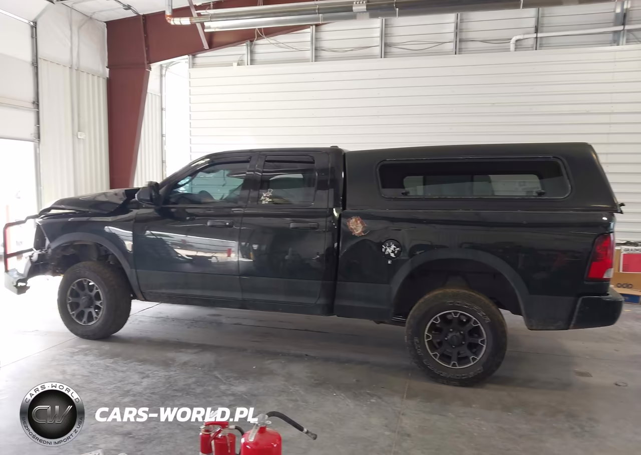 2015 Ram 1500 Express VIN:1C6RR7FG1FS631645 - 15