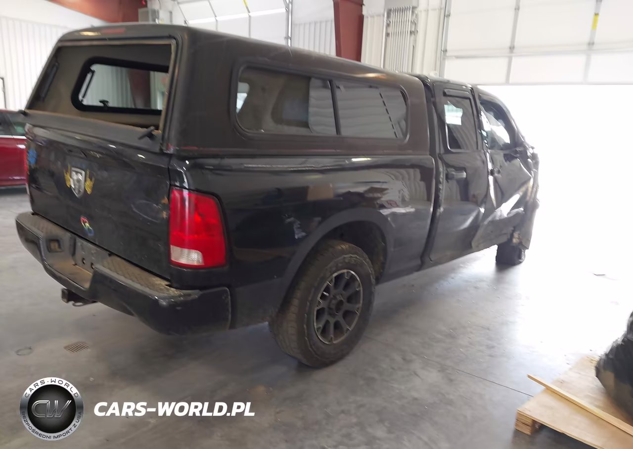 2015 Ram 1500 Express VIN:1C6RR7FG1FS631645 - 4