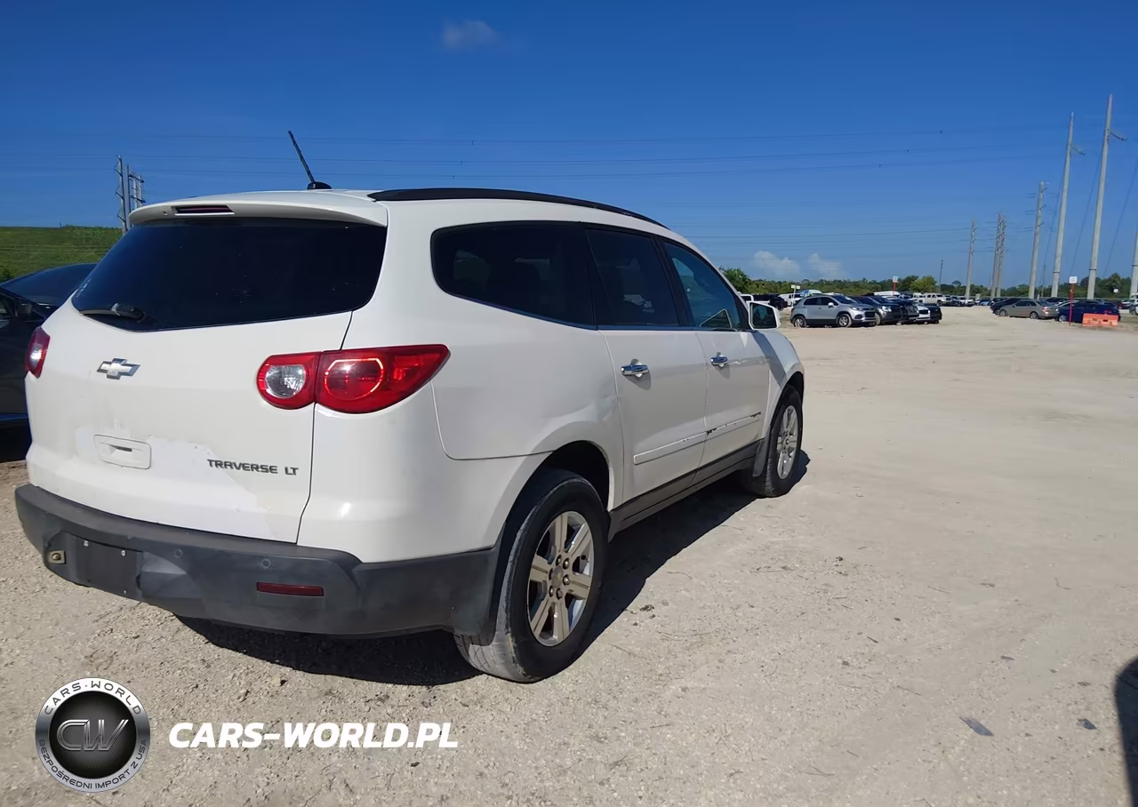 2011 Chevrolet Traverse Lt W-1Lt VIN:1GNKRGED1BJ333458 - 4