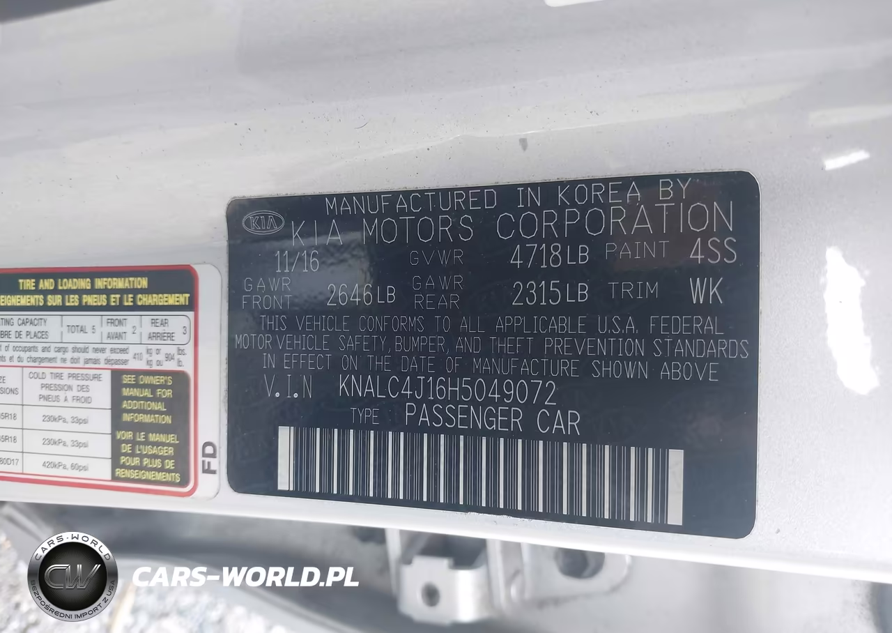 2017 Kia Cadenza Premium VIN:KNALC4J16H5049072 - 9