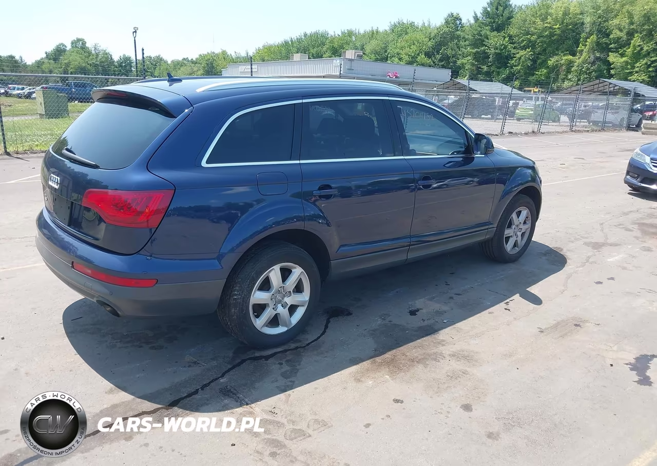 2012 Audi Q7 3.0T Premium VIN:WA1LGAFE1CD010013 - 4