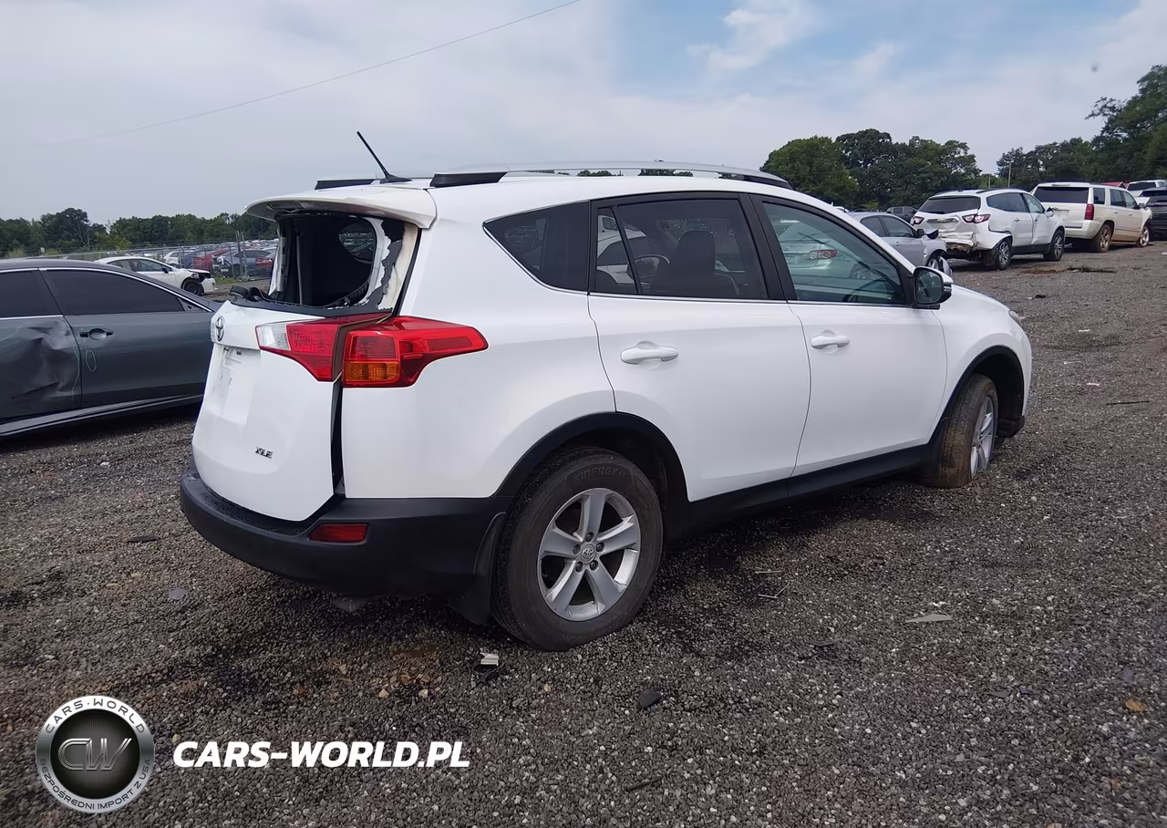 2014 Toyota Rav4 Xle VIN:2T3WFREV7EW109558 - 4