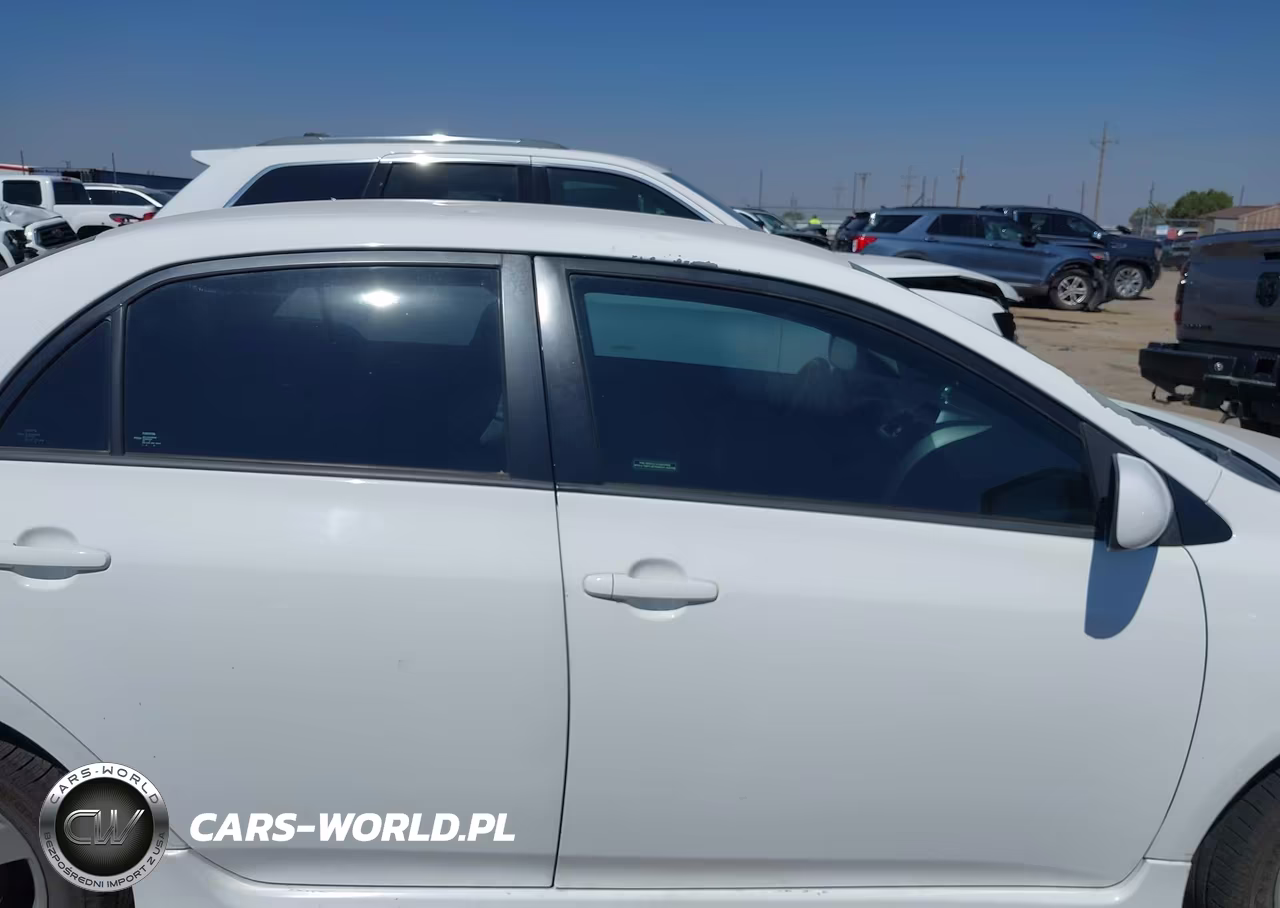 2013 Toyota Corolla S VIN:5YFBU4EE8DP125722 - 13