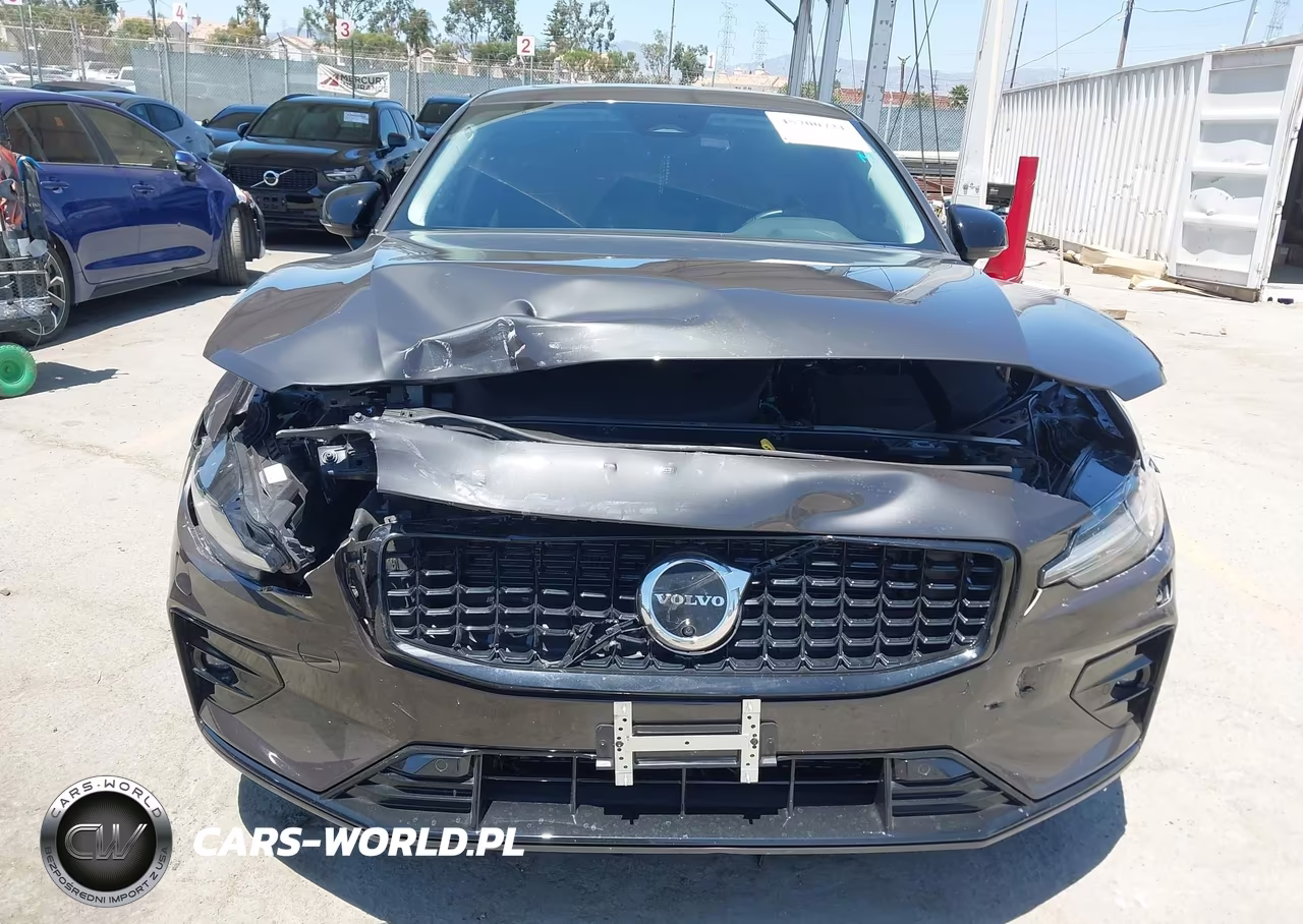 2024 Volvo S60 B5 Plus Dark Theme VIN:7JRL12FL1RG326967 - 12