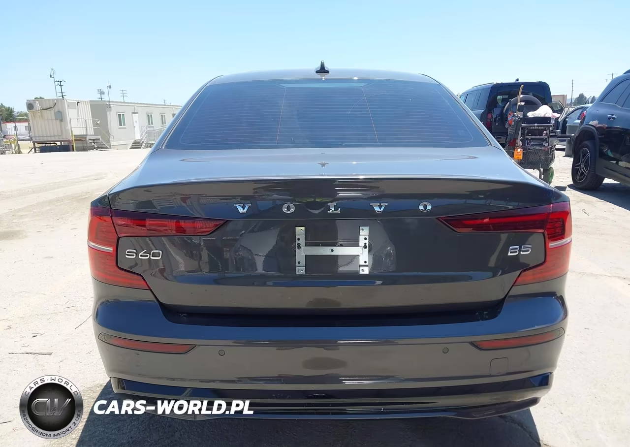 2024 Volvo S60 B5 Plus Dark Theme VIN:7JRL12FL1RG326967 - 16