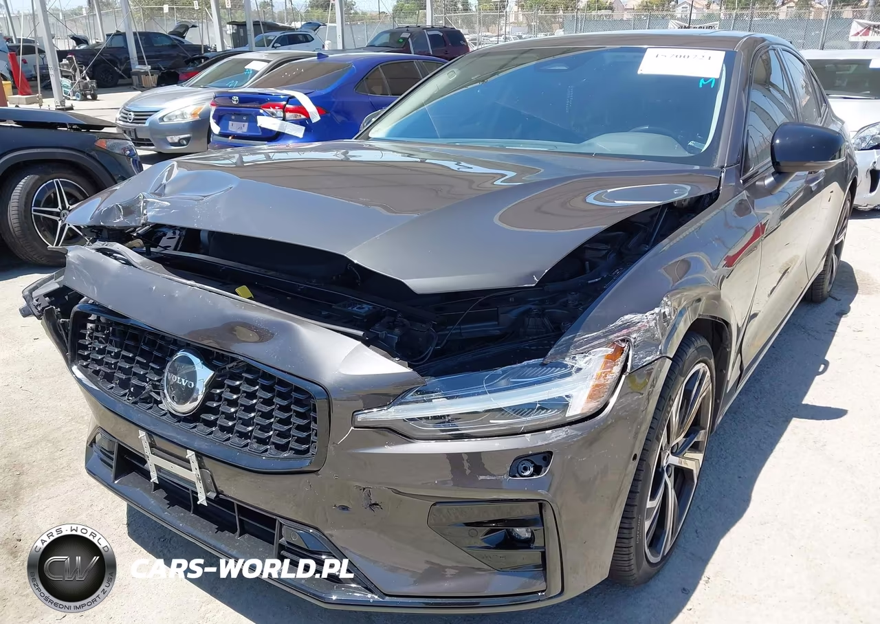 2024 Volvo S60 B5 Plus Dark Theme VIN:7JRL12FL1RG326967 - 6
