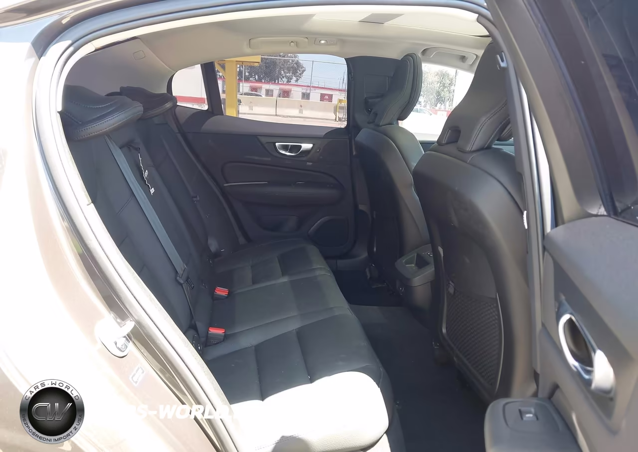 2024 Volvo S60 B5 Plus Dark Theme VIN:7JRL12FL1RG326967 - 8