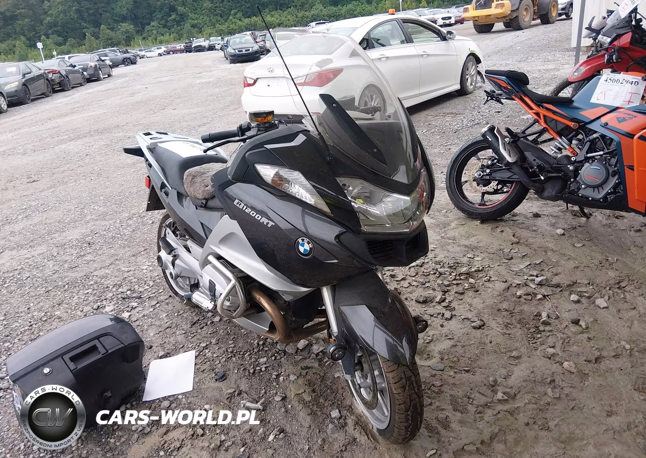 2011 BMW R1200 Rt VIN:WB1044002BZW19058 - 1