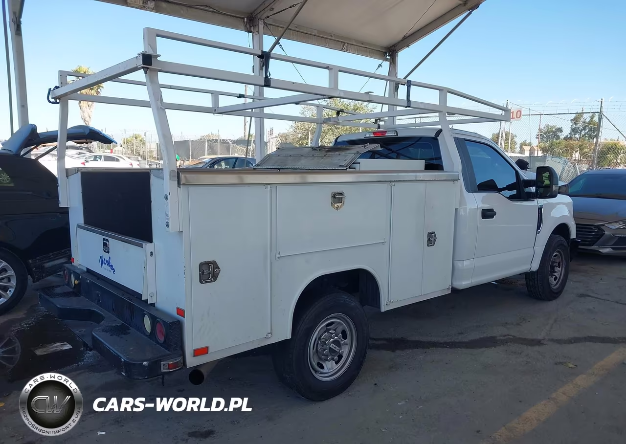 2017 Ford F-250 Xl VIN:1FDBF2A62HEC82545 - 4