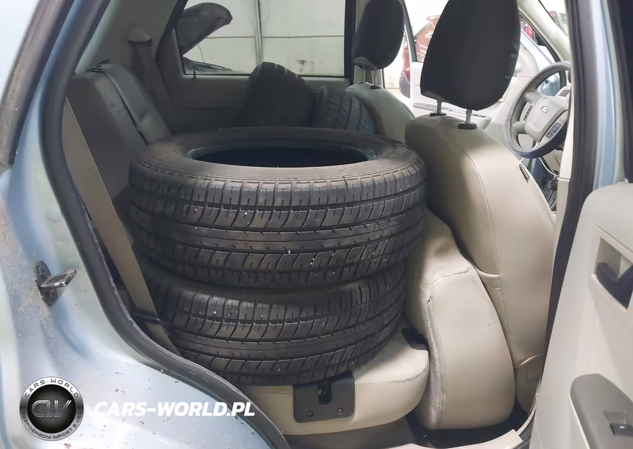 2008 Ford Escape Hybrid VIN:1FMCU59H58KD39355 - 8