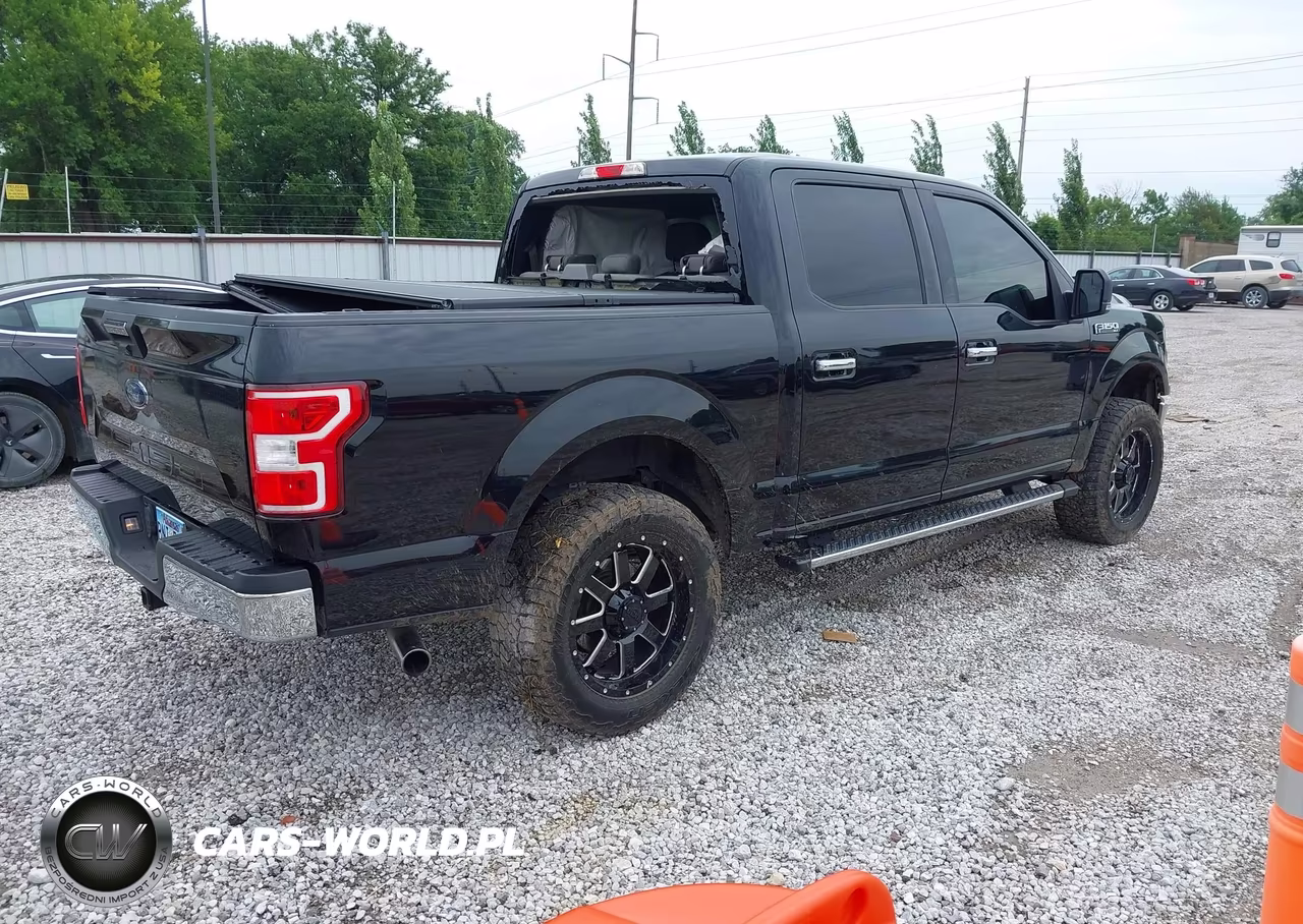 2019 Ford F-150 Xlt VIN:1FTEW1E56KKC94817 - 4