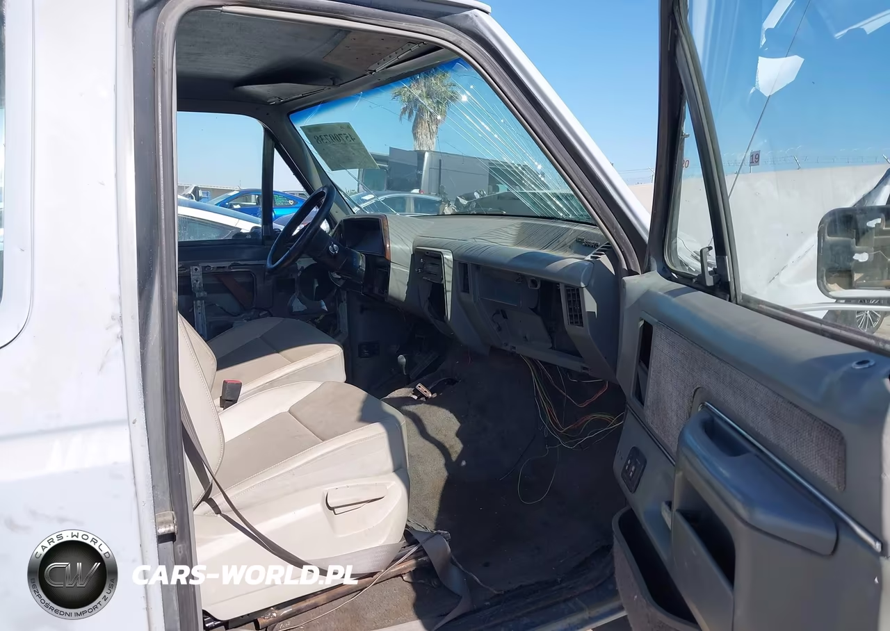 1988 Ford F250 VIN:1FTHX26G0JKB14245 - 5