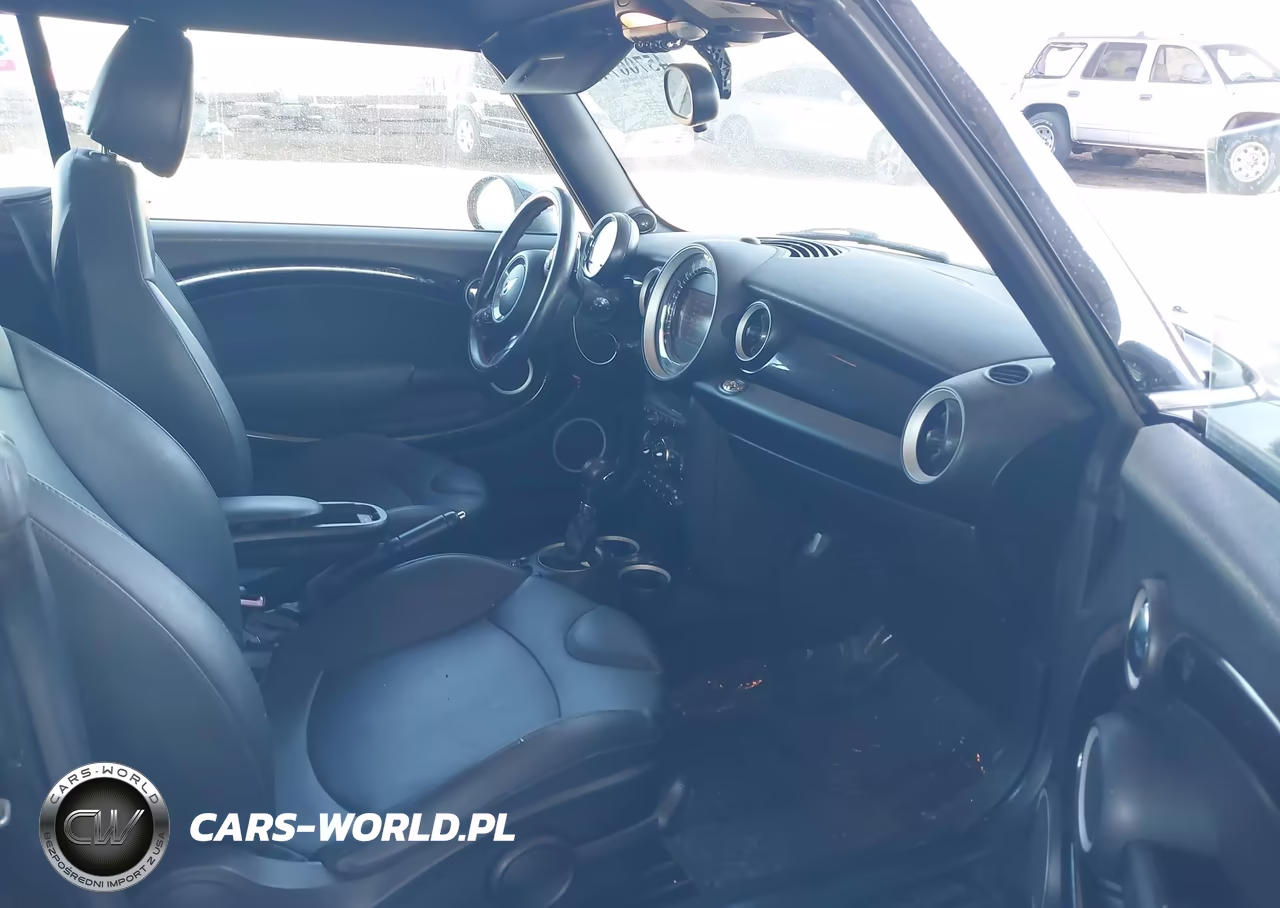 2013 Mini Convertible John Cooper Works VIN:WMWMR9C51DT499413 - 5