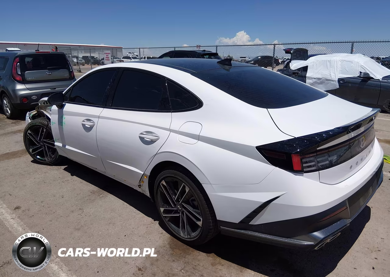 2026 Hyundai Sonata N Line VIN:KMHL54JC2TA586225 - 15