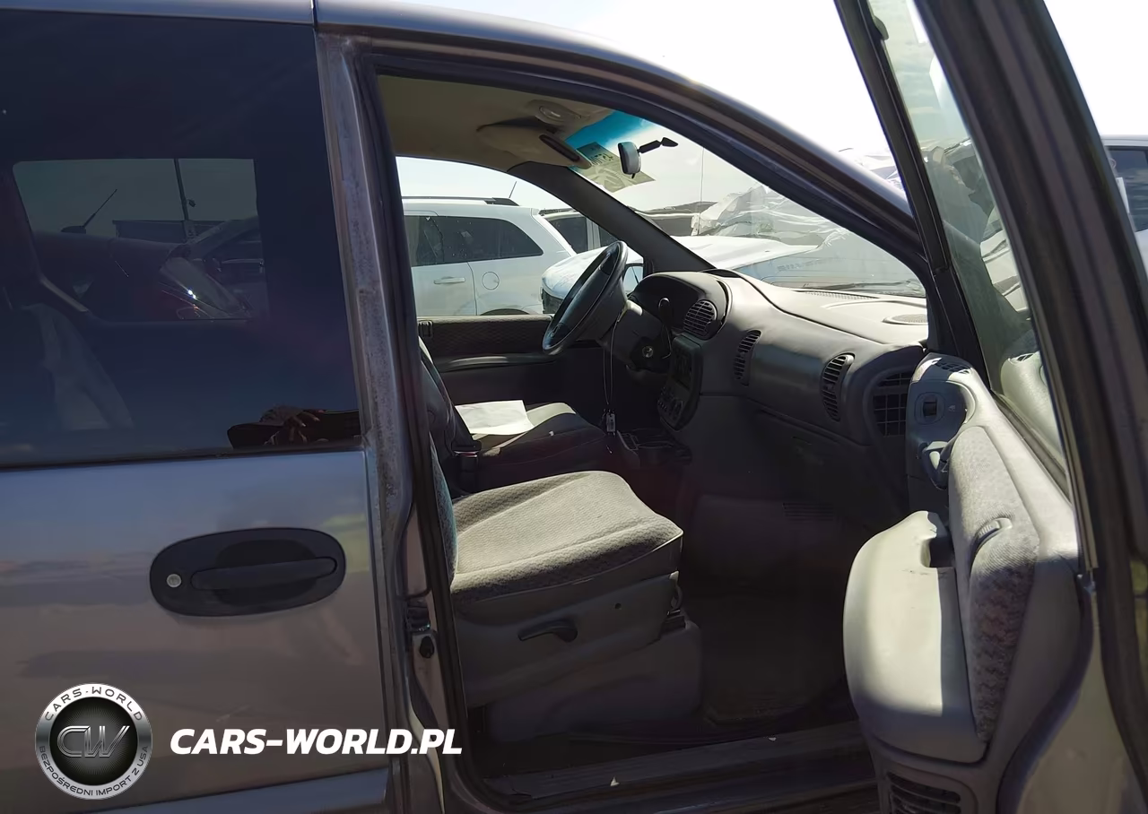 1998 Plymouth Voyager Se VIN:2P4GP45G6WR726561 - 5