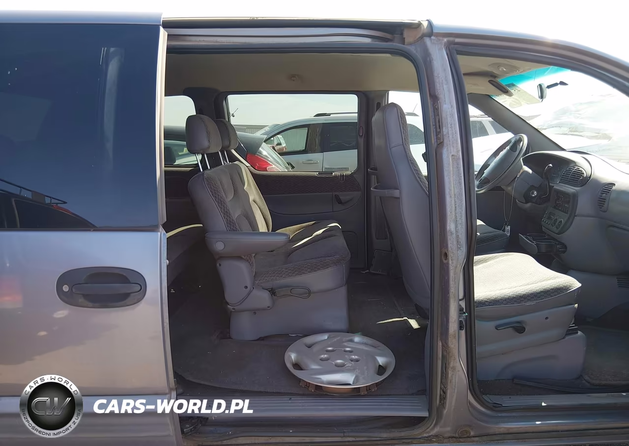 1998 Plymouth Voyager Se VIN:2P4GP45G6WR726561 - 8