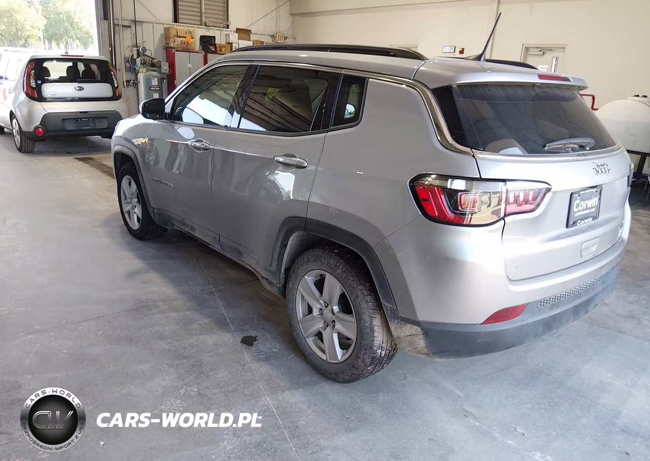 2022 Jeep Compass Latitude Fwd VIN:3C4NJCBB5NT213717 - 3